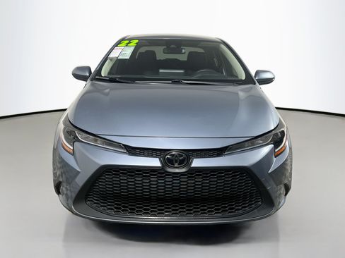 Used 2022 Toyota Corolla LE FWD image 11