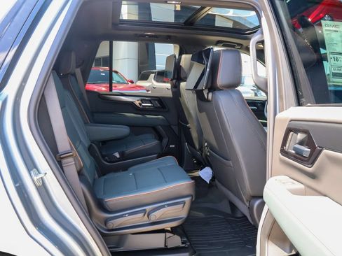 New 2026 GMC Yukon AT4 w/ AT4 Premium Plus Package AWD/4WD image 37