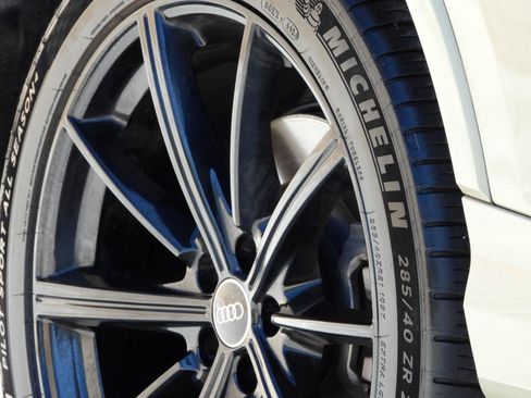 Used 2021 Audi Q7 3.0T Premium Plus AWD/4WD image 13