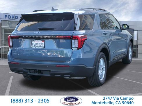 Used 2026 Ford Explorer Active image 4
