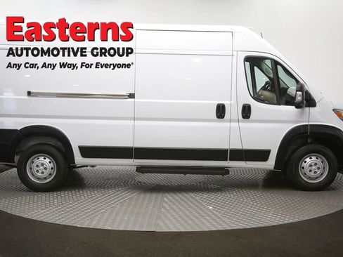 Used 2023 RAM ProMaster 3500 w/ Driver Convenience Group image 43