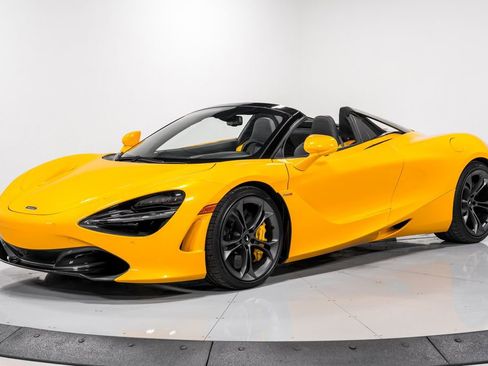 Used 2022 McLaren 720S Spider image 7