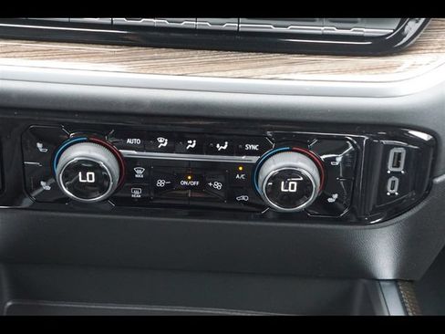 New 2026 Chevrolet Silverado 1500 RST w/ Convenience Package II AWD/4WD image 12