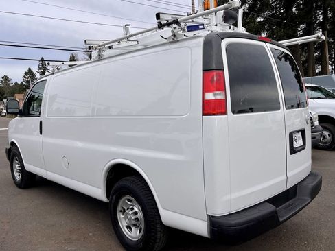 Used 2016 Chevrolet Express 2500 w/ Cold Climate Package image 6