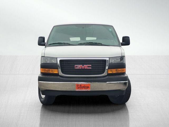 New 2026 GMC Savana 2500 w/ Driver Convenience Package RWD image 2