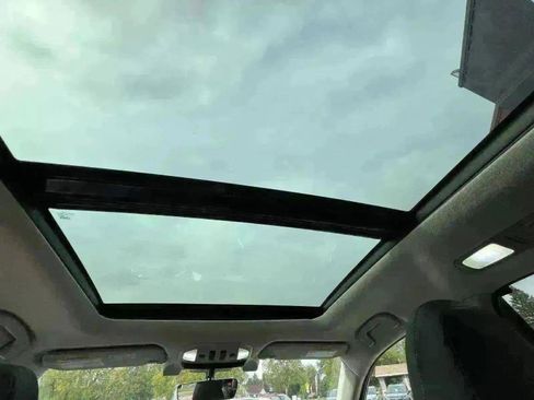 Used 2020 Subaru Ascent Limited w/ Technology Package image 25