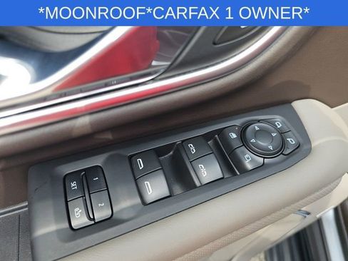 Used 2021 GMC Yukon XL SLT w/ SLT Luxury Plus Package AWD/4WD image 37