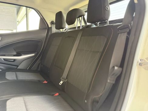 Used 2020 Ford EcoSport SE image 14