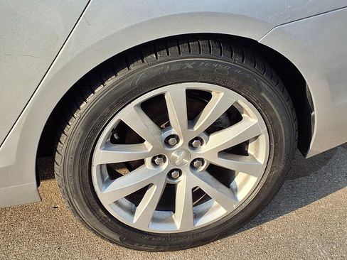 Used 2013 Chevrolet Malibu LT FWD image 19
