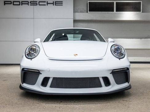 Used 2018 Porsche 911 GT3 w/ Sport Chrono Package image 4
