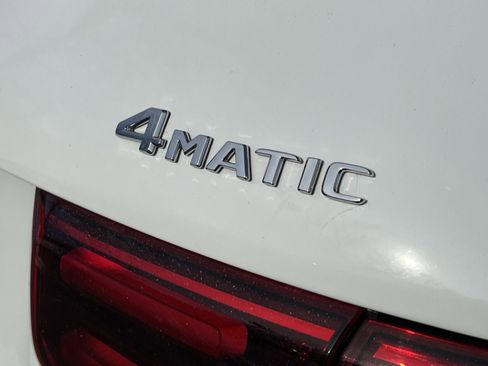 Certified 2024 Mercedes-Benz GLB 250 4MATIC image 28