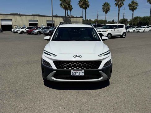 Used 2022 Hyundai Kona SEL AWD/4WD image 4