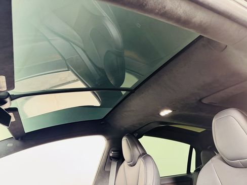 Used 2021 Tesla Model X Long Range image 14