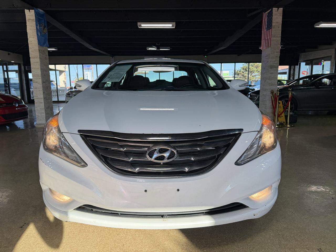 Used 2011 Hyundai Sonata Limited FWD image 2