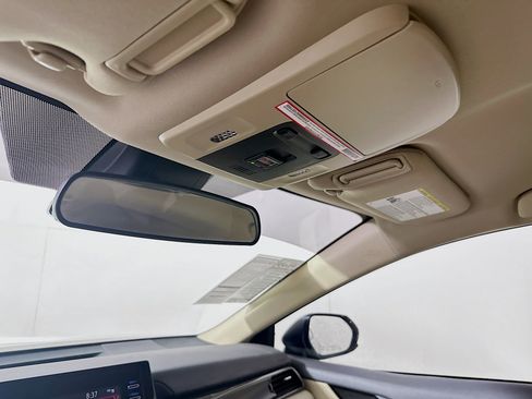 Used 2023 Toyota Camry LE image 18