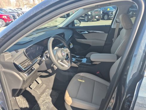 Used 2026 Buick Envision Preferred image 11