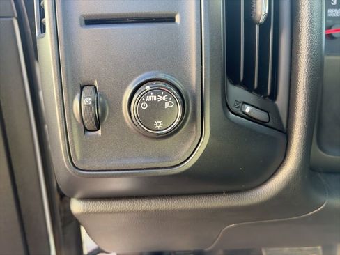 Used 2016 Chevrolet Silverado 1500 W/T w/ Chrome Bumper Package image 14