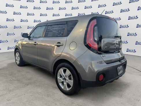 Used 2018 Kia Soul FWD image 5