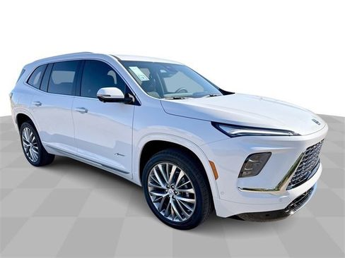 New 2026 Buick Enclave Avenir w/ Super Cruise Package image 2