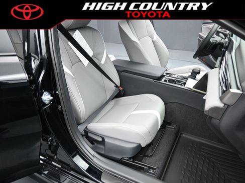 New 2026 Toyota Camry SE image 27