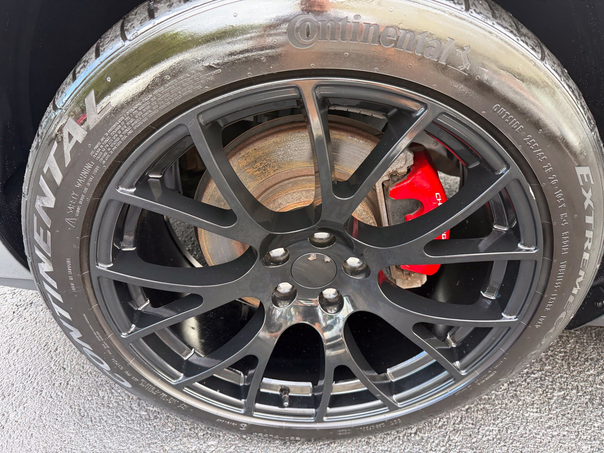Used 2018 Dodge Challenger R/T RWD image 12