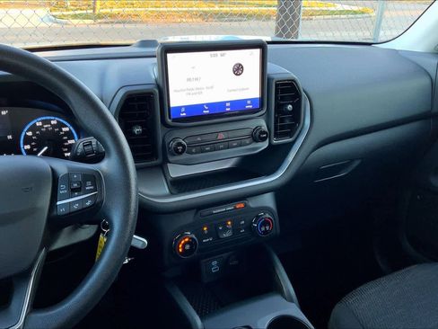 Used 2022 Ford Bronco Sport image 6