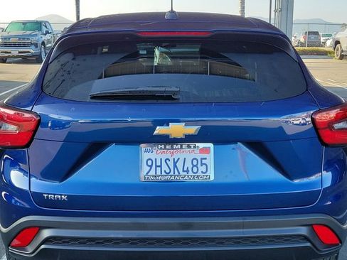 Used 2024 Chevrolet Trax LS w/ LS Convenience Package image 26