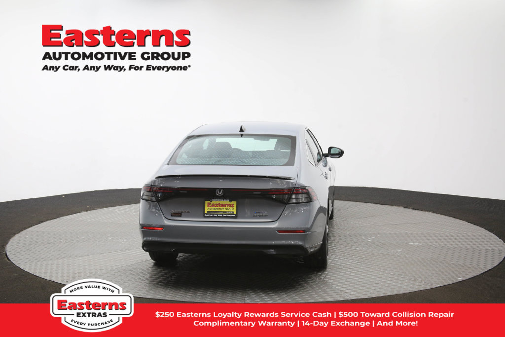 Used 2023 Honda Accord Sport image 39