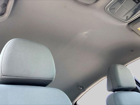 Used 2017 Chevrolet Malibu LS FWD image 14
