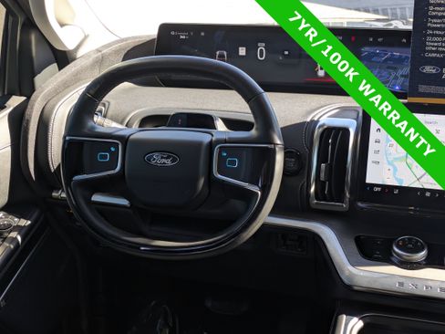 Certified 2025 Ford Expedition Max Platinum image 20