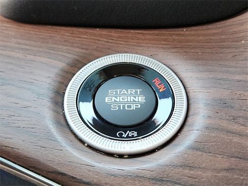 Used 2023 Jeep Grand Cherokee Summit image 16