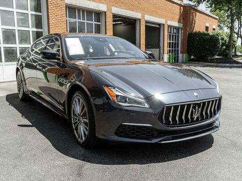 Used 2020 Maserati Quattroporte S GranLusso Q4 AWD/4WD image 5