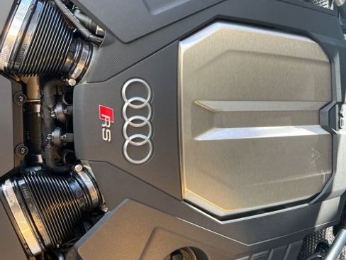 New 2025 Audi RS 6 performance image 14