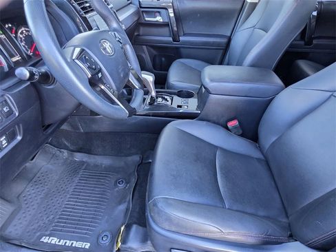 Used 2021 Toyota 4Runner TRD Off-Road Premium image 7