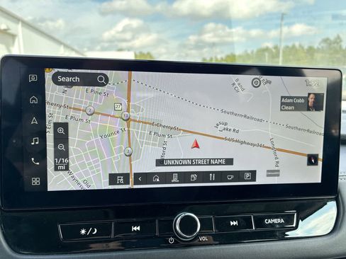 Used 2025 Mitsubishi Outlander SE image 20