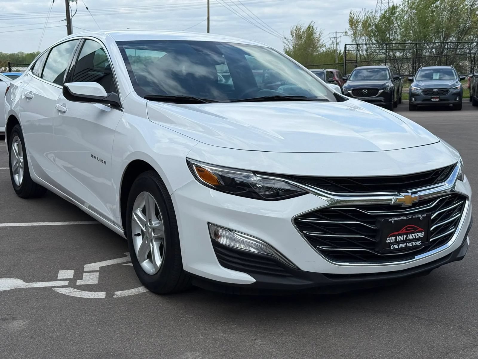 Used 2024 Chevrolet Malibu LS FWD image 8