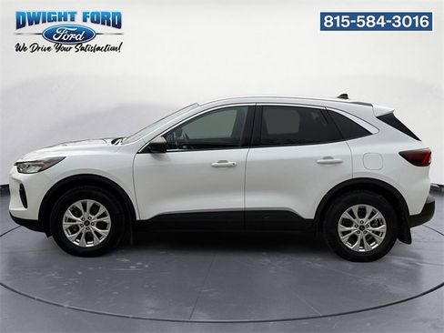 Used 2024 Ford Escape Active image 2