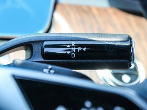 New 2025 Mercedes-Benz C 300 4MATIC Sedan image 24