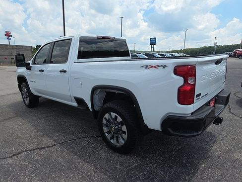 New 2026 Chevrolet Silverado 2500 Custom w/ Custom Convenience Package AWD/4WD image 6