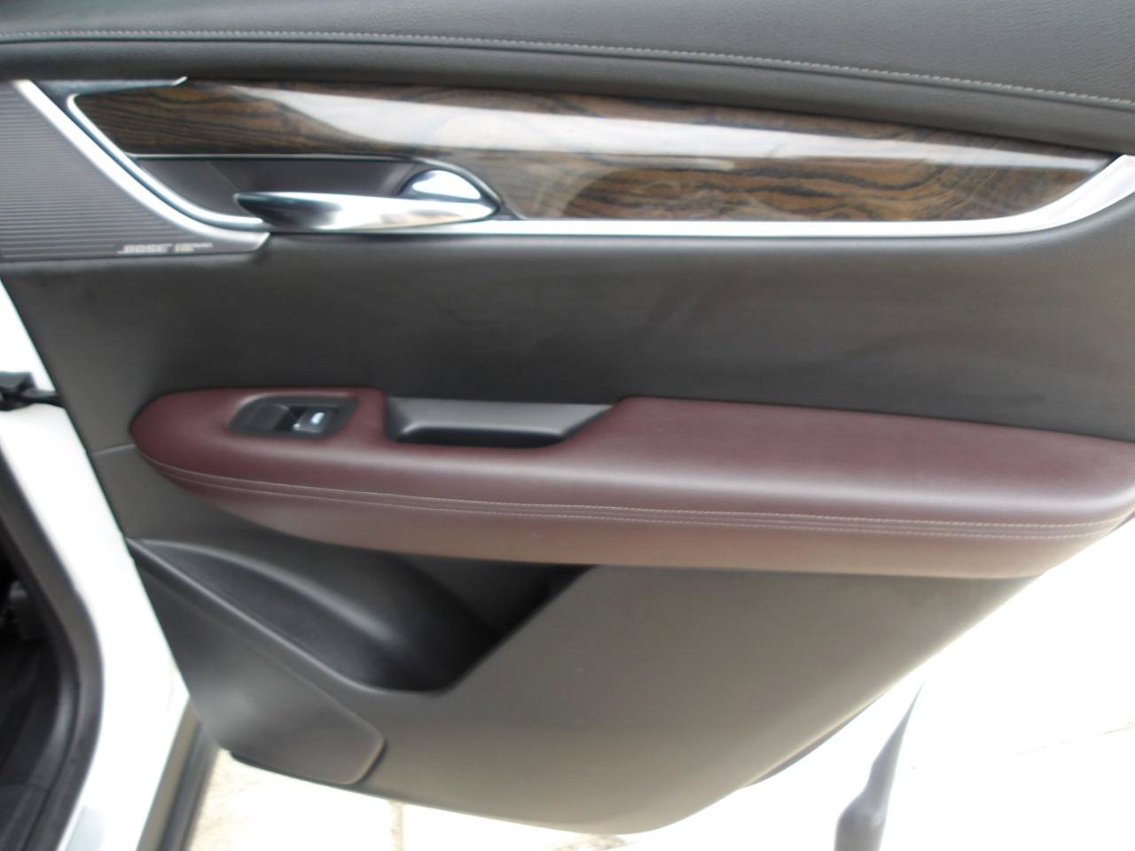 Used 2021 Cadillac XT6 Premium Luxury FWD image 7