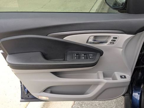 Certified 2023 Honda Ridgeline RTL-E image 33