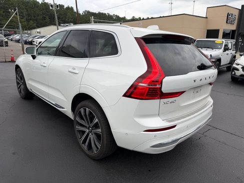 Used 2023 Volvo XC60 B6 Ultimate w/ Protection Package Premier AWD/4WD image 6