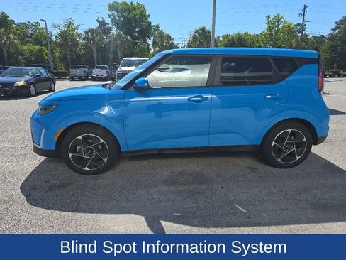 Used 2024 Kia Soul EX FWD image 5