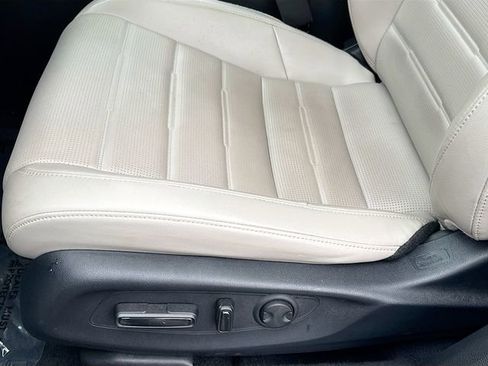 Certified 2023 Honda CR-V EX-L image 18