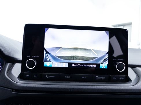 Used 2023 Honda Accord EX image 5