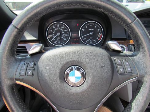 Used 2008 BMW 335i Convertible RWD image 17