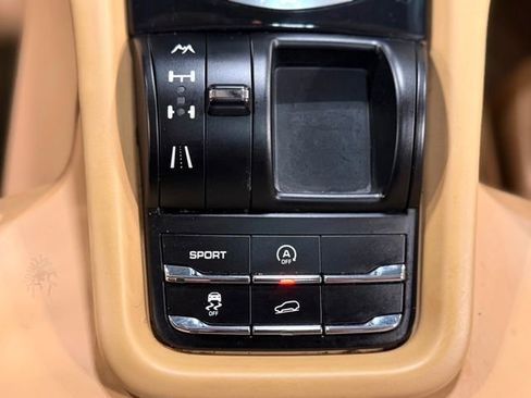 Used 2012 Porsche Cayenne image 35