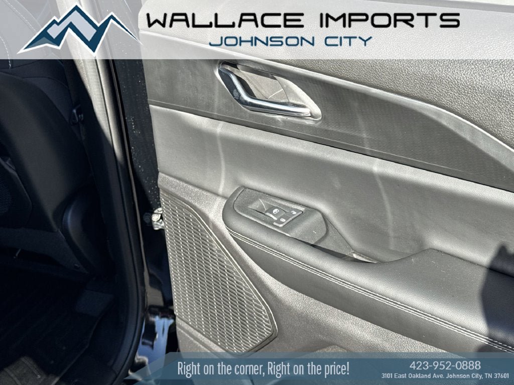 Used 2025 Jeep Grand Cherokee Laredo X w/ Luxury Tech Group I AWD/4WD image 40
