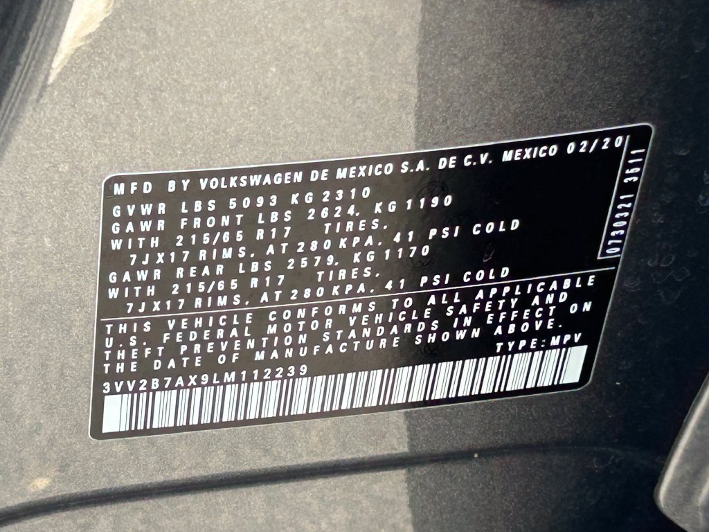 Used 2020 Volkswagen Tiguan SE AWD/4WD image 35