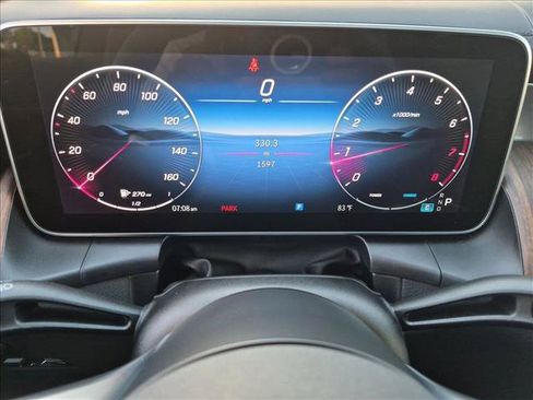 Used 2026 Mercedes-Benz GLC 300 4MATIC image 11